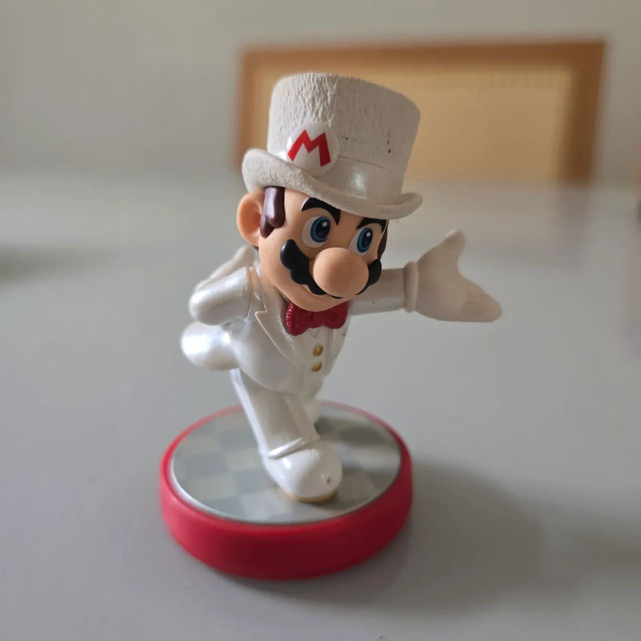Amiibo Mario (Wedding Outfit)