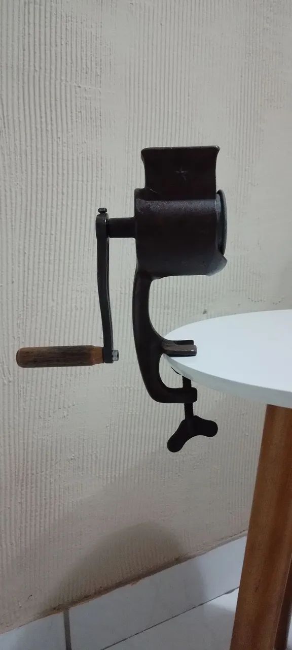Conjunto de 4 moedores antigos  - Foto 5