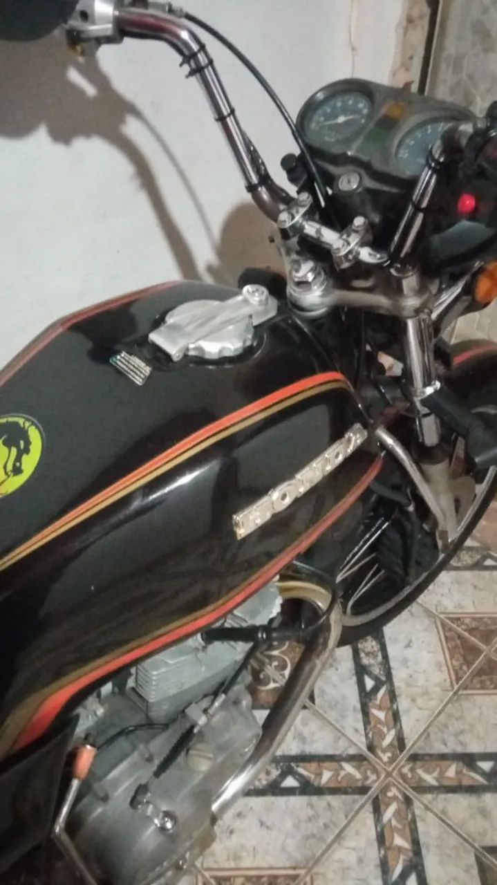 Moto CB400 ll - Foto 2