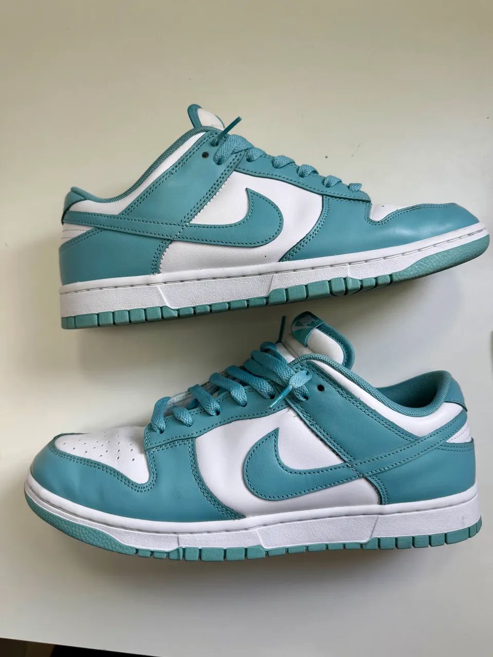 Tenis nike Dunk low retro azul/verde e branco - Foto 2