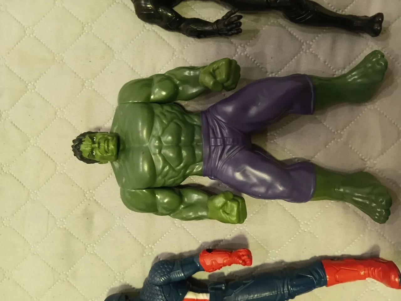 3 Bonecos heróis marvel - Foto 4