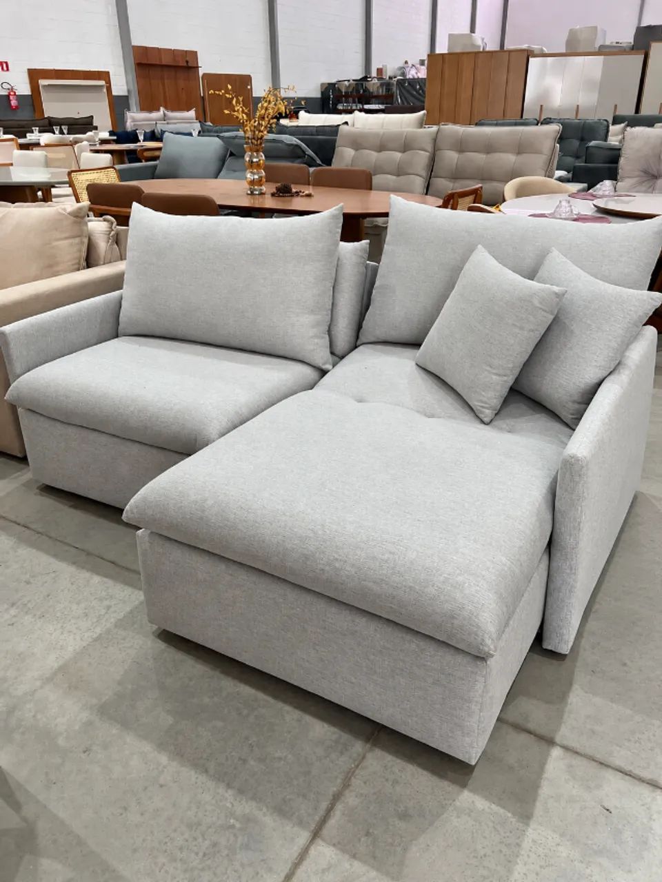 Sofá retrátil cinza caixa zero 1,96 m