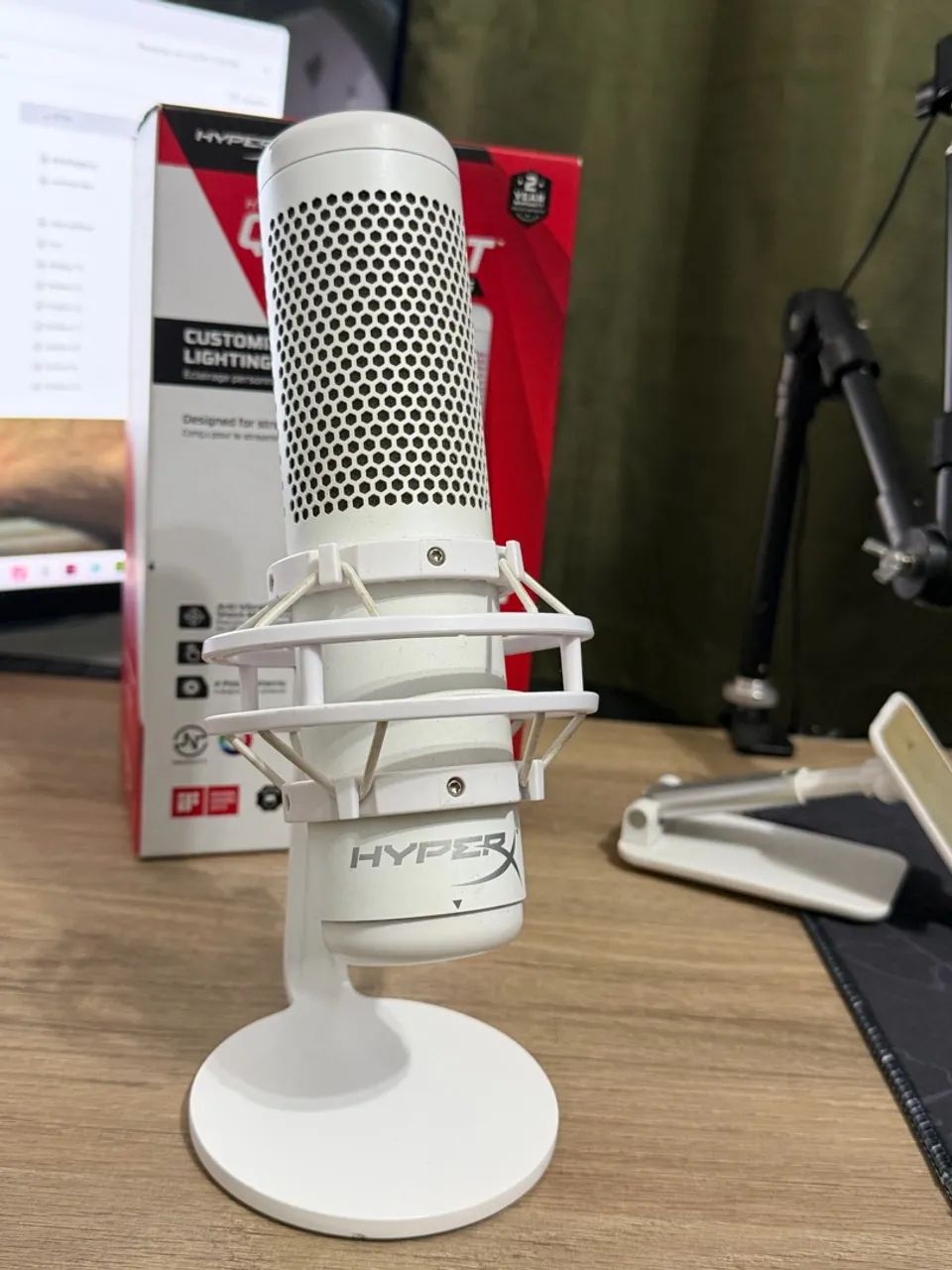 Microfone Quadcast S - Branco - Foto 2