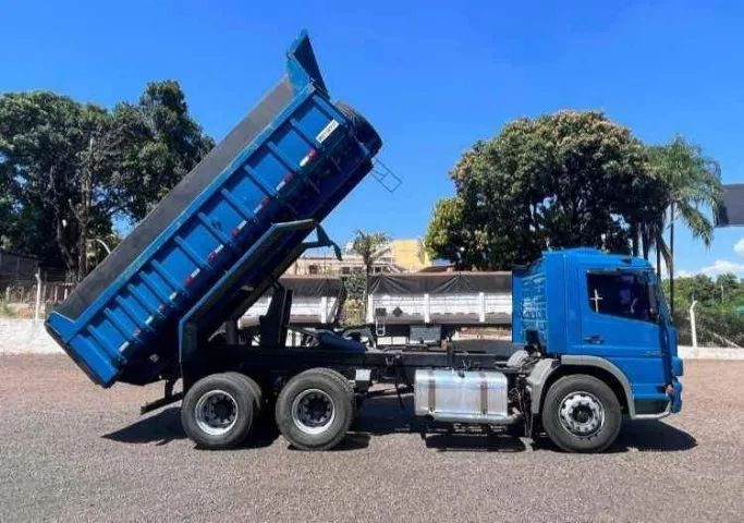 Mb Atego 2425 6x2 - 2012 Caçamba - Foto 5