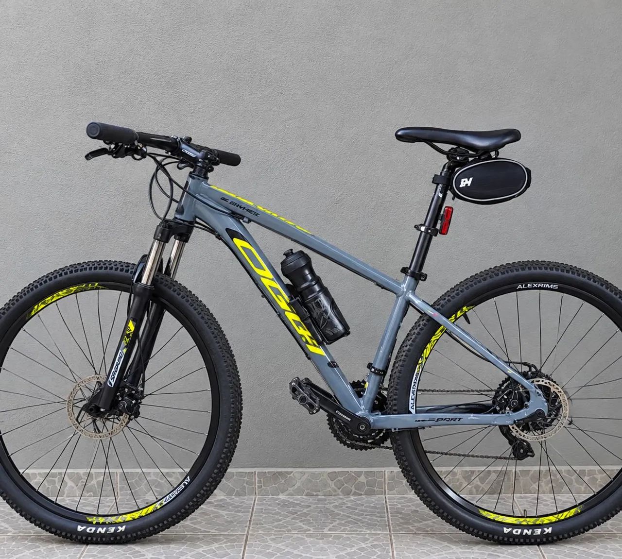 Vende-se bicicleta Oggi