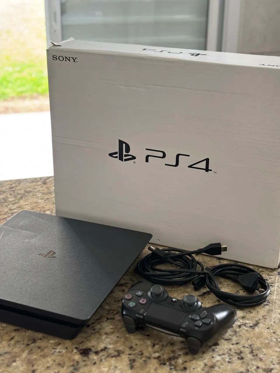 PS4 Slim 1TB - Ótimo Estado  - Foto 3