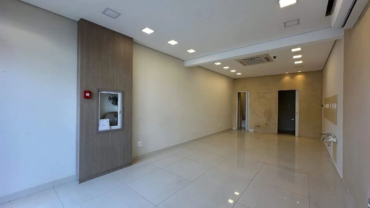 Sala Comercial para Locação na Praia Brava | Edifício Solares da Brava, 70m² - Foto 5