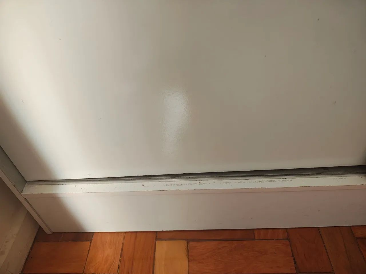 Guarda roupa 2 portas  - Foto 2