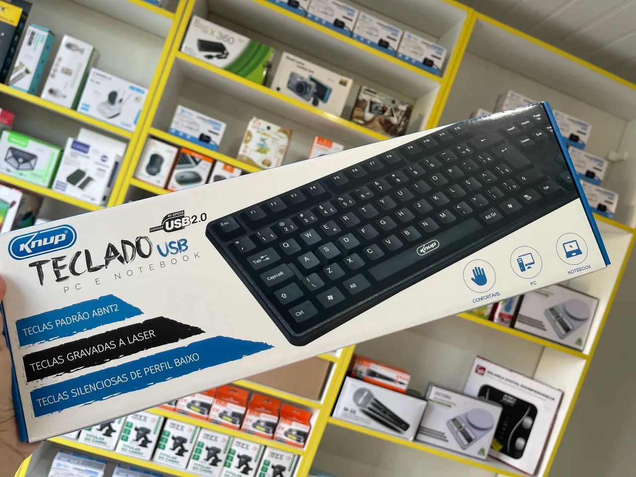 Teclado com fio