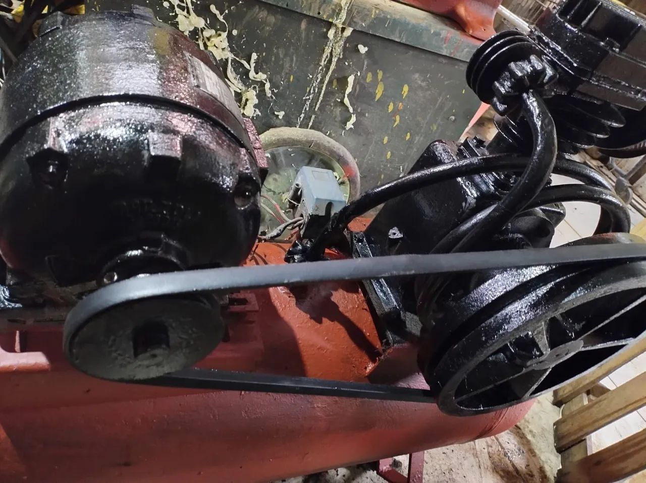 Compressor trifásico 