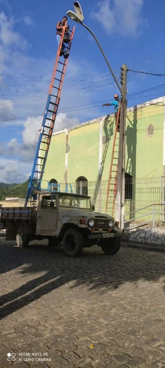 Escada Giratória para veiculos  - Foto 3