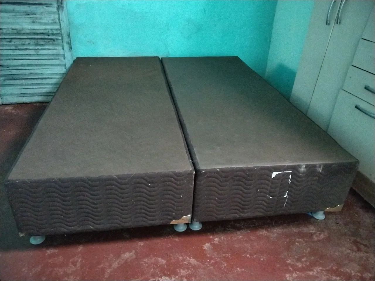 Vende se base da cama king - Foto 2