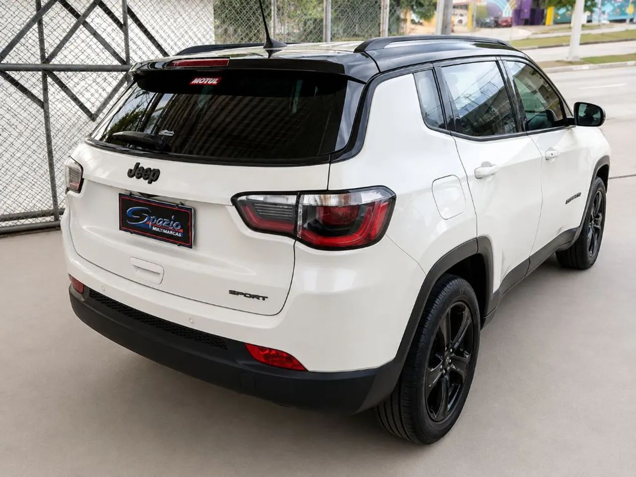 Jeep Compass Night Eagle 2.0 4X2 Flex 16V AUT 2018 - Foto 5