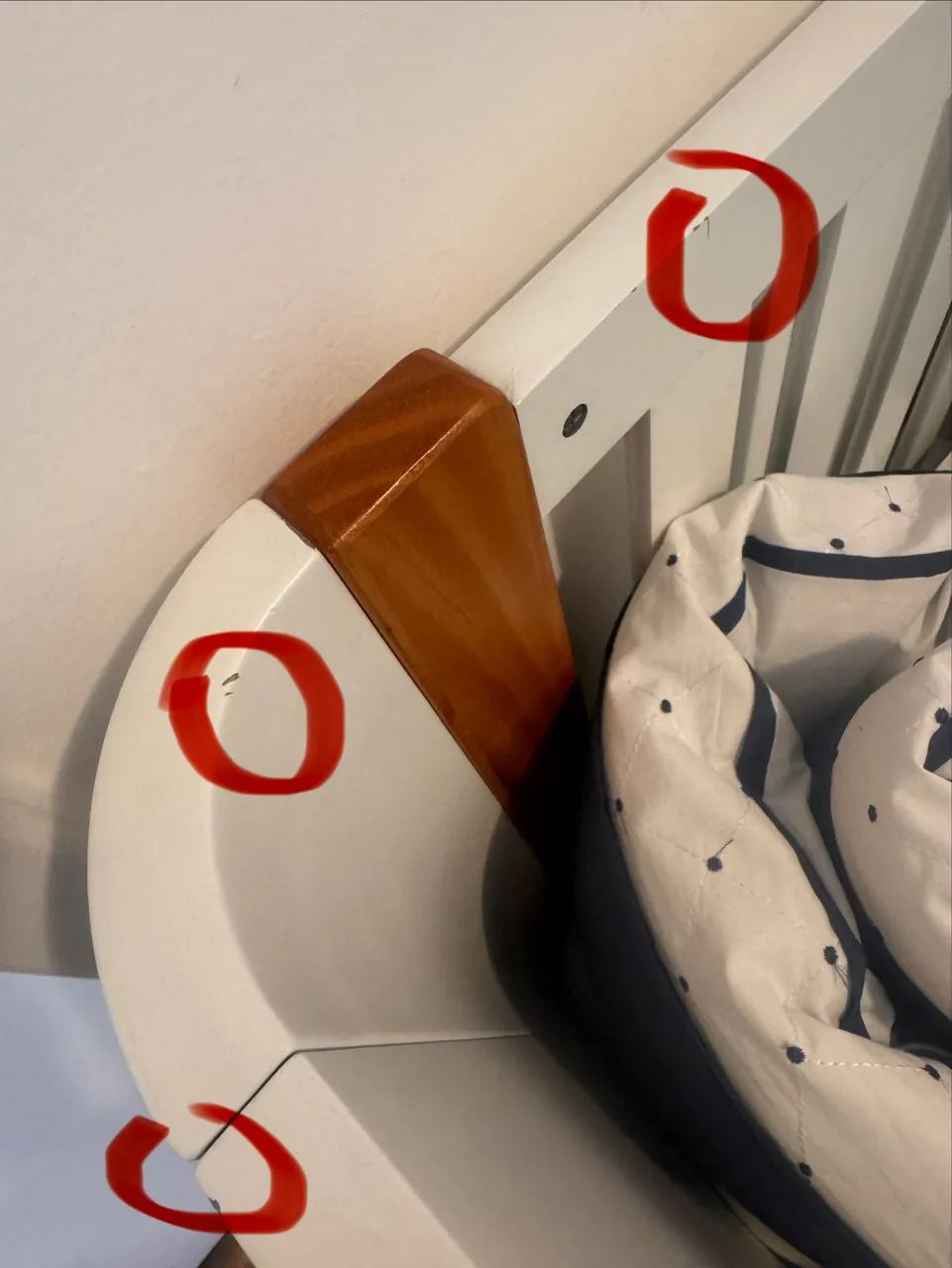 Berço BRANCO - Pintura acetinadas. Muito resistente - Foto 5