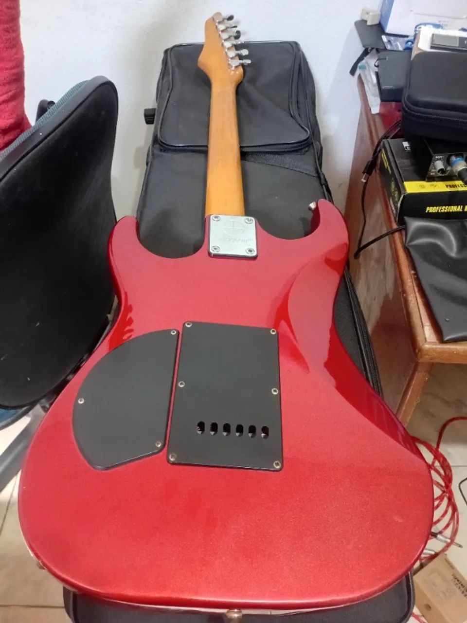 Guitarra - Foto 3