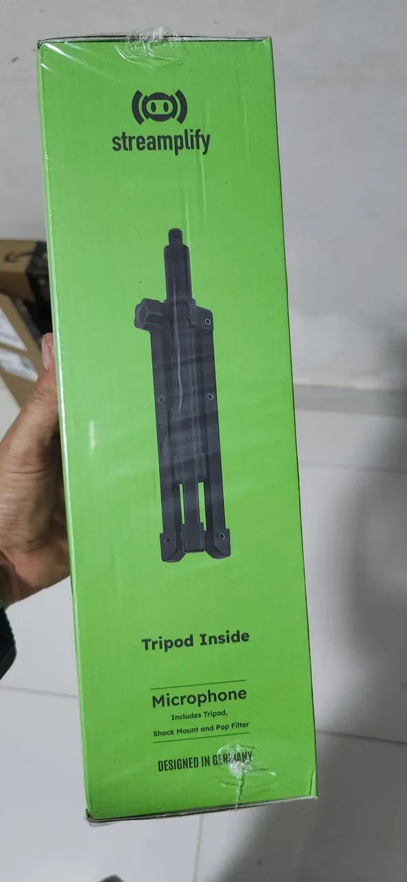 Microfone Gamer RGB MIC TRIPOD c/Tripé Ajustável Preto STREAMPLIFY, - Foto 2