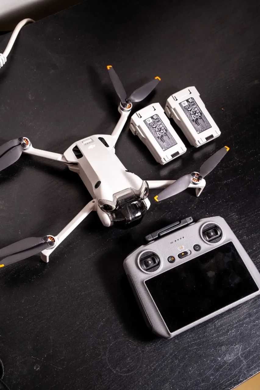 DJI MINI 4 PRO + CONTROLE RC 2 (COM TELA) | NOVÍSSIMO