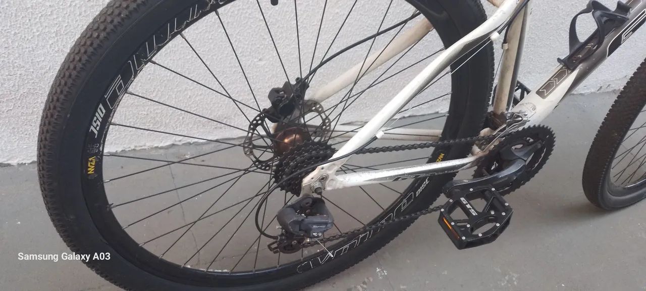 Vendo Bike GTA, Aro 29 - Foto 2