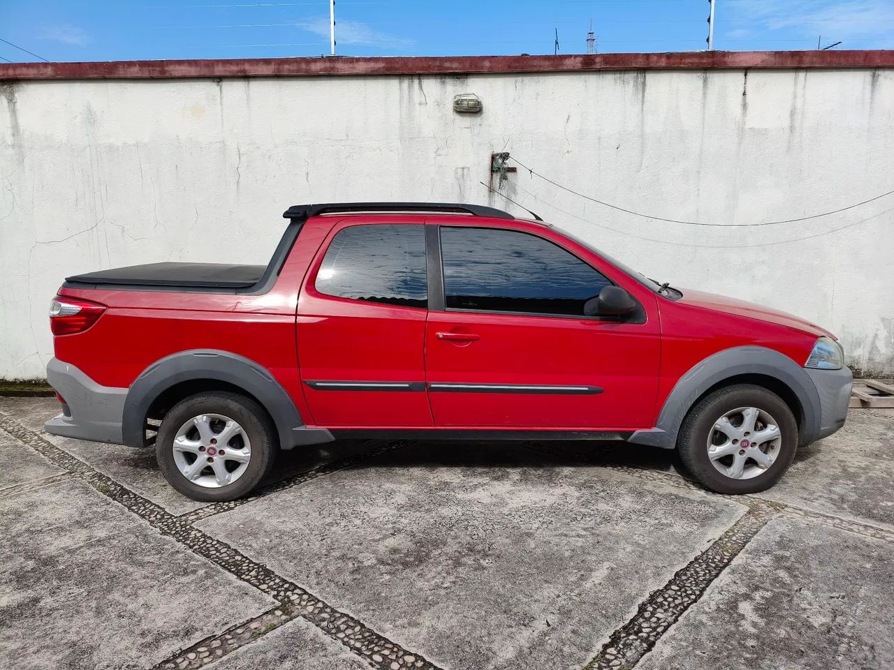 Fiat Strada Working Hard 1.4 Fire Flex 8V CD 2017