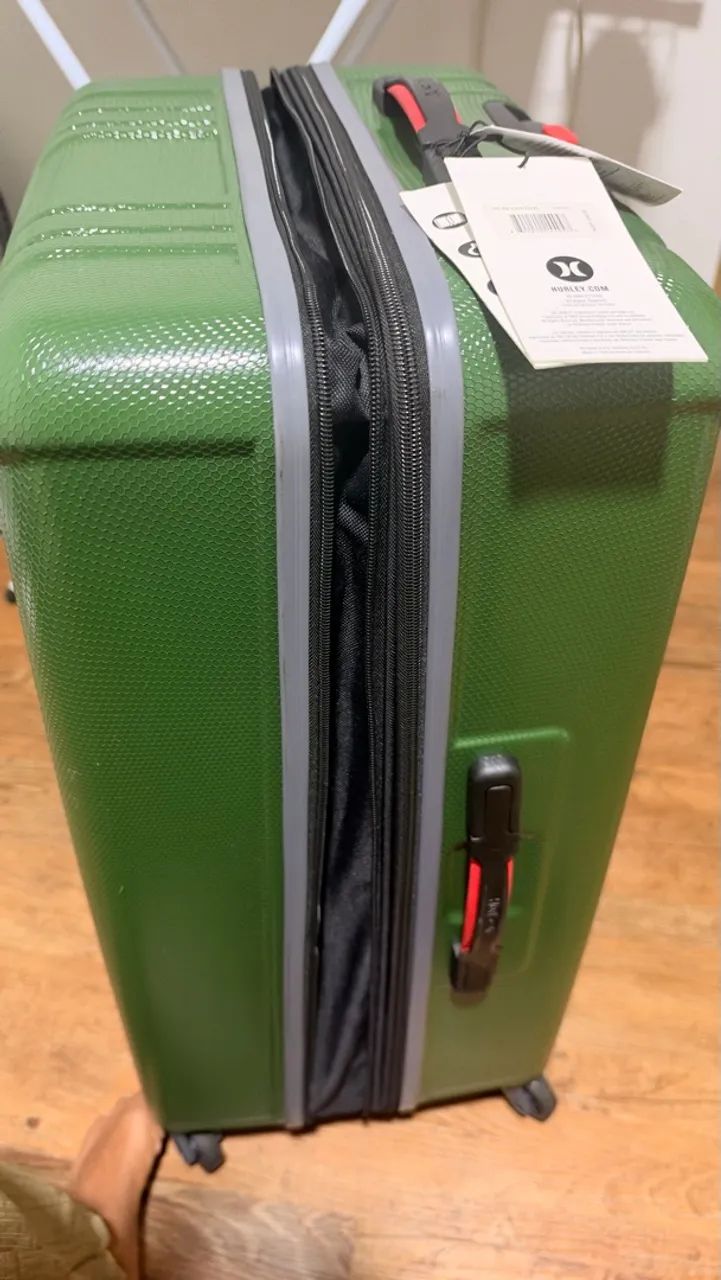 Mala Hurley 23kg Nova