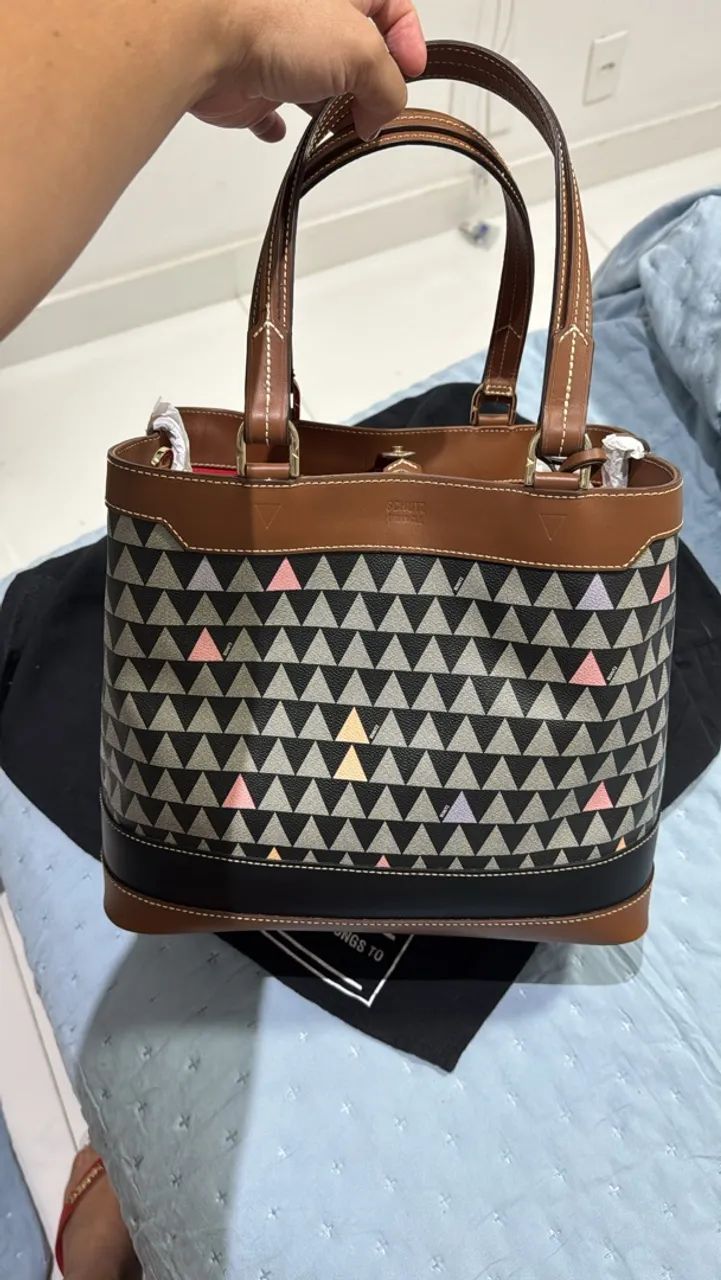 Bolsa Schutz nova