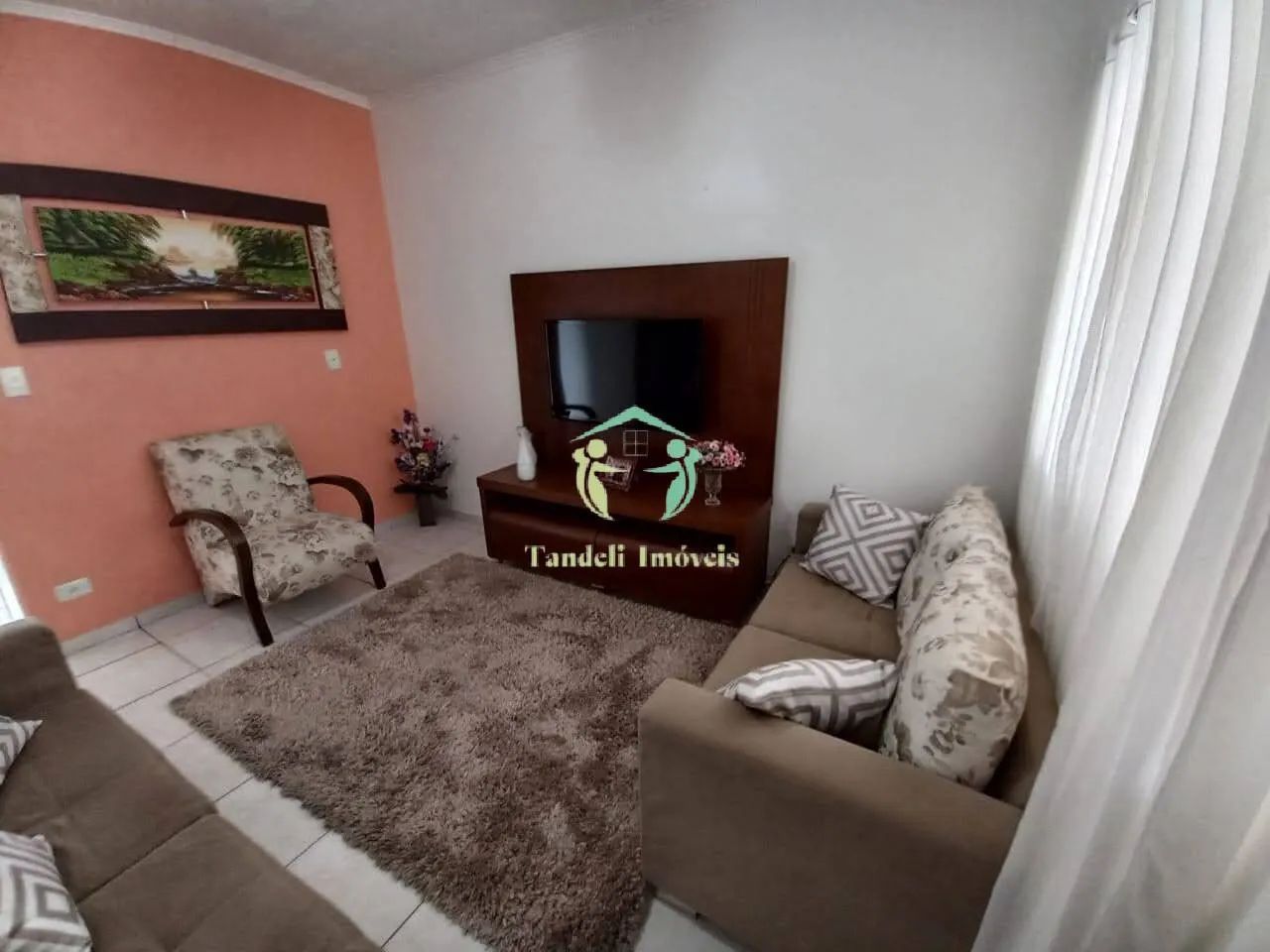 Casa á venda com 200m² 4 quartos e 2 vagas (Jardim Guarará) - Foto 2