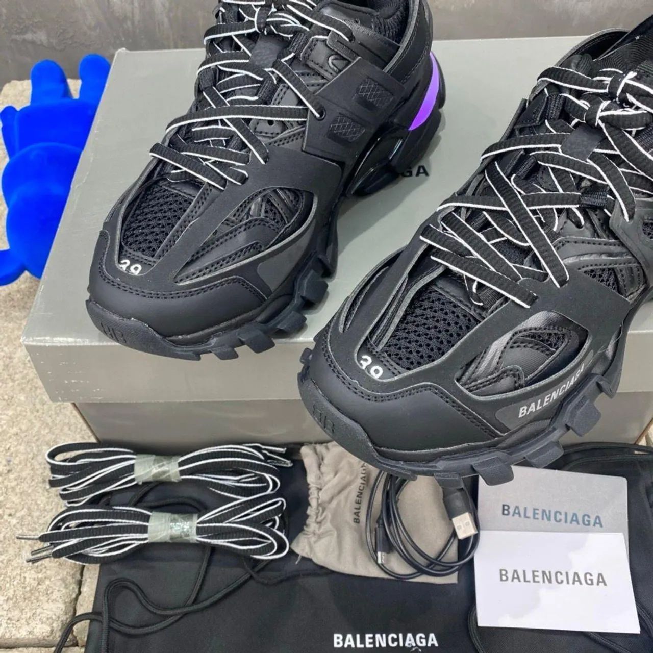 Tênis Balenciaga - Foto 3