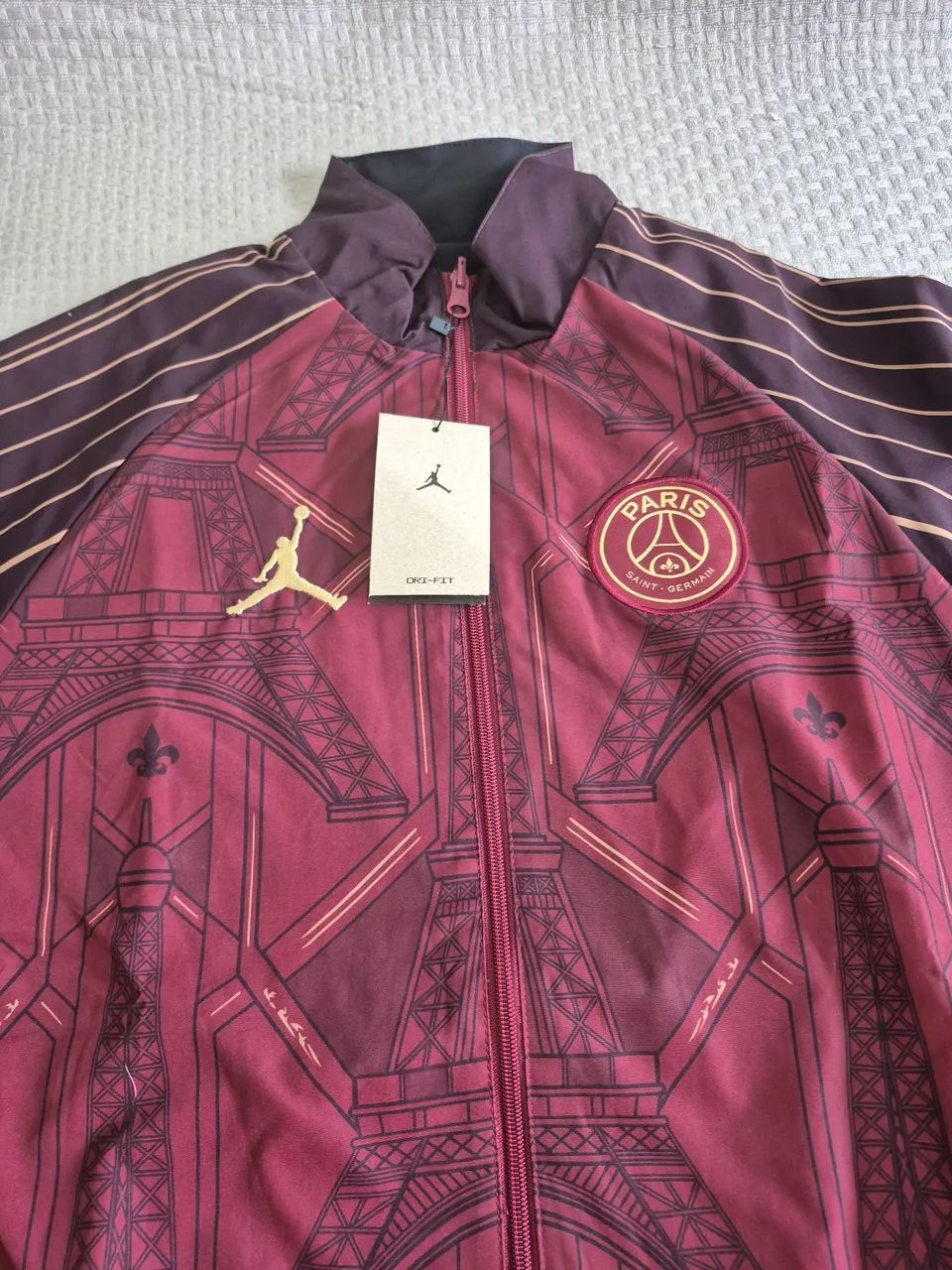 Jaqueta PSG e Jordan dupla face - Nova - XXL - 73cm x 60cm e manga