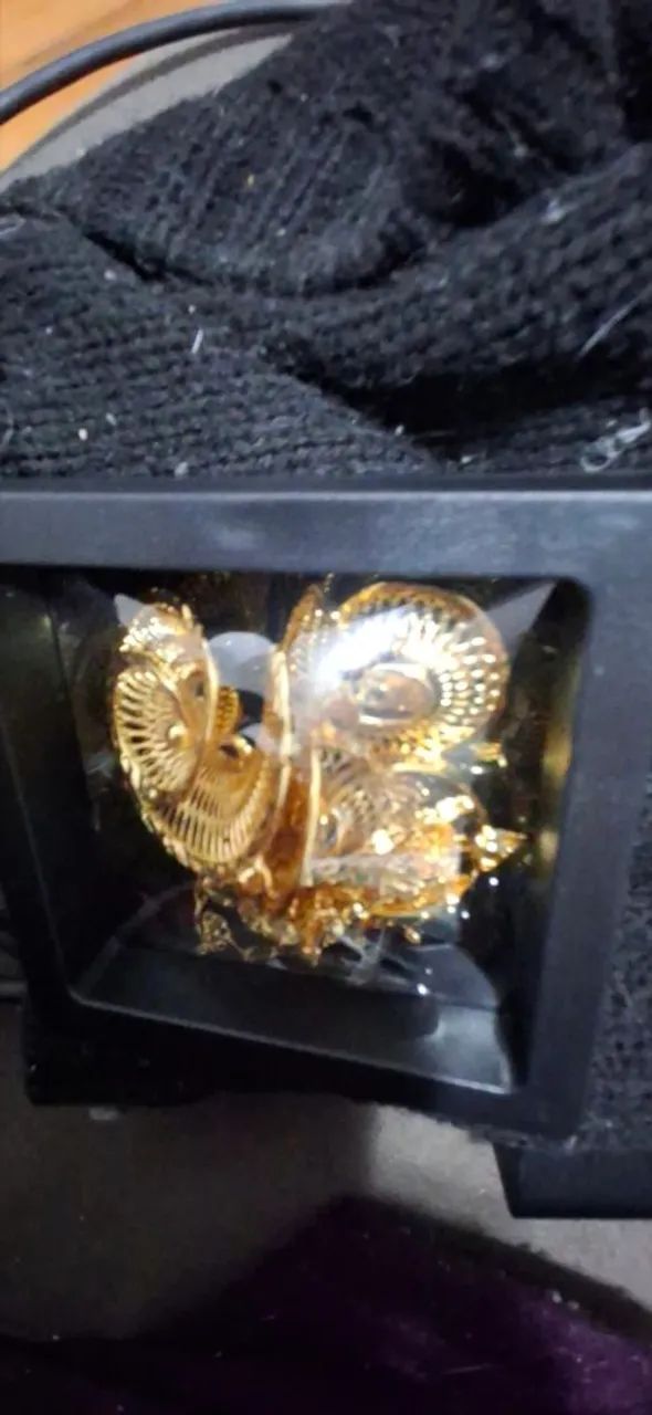 Conjunto de joias (brincos, colar e anel ) - Foto 3