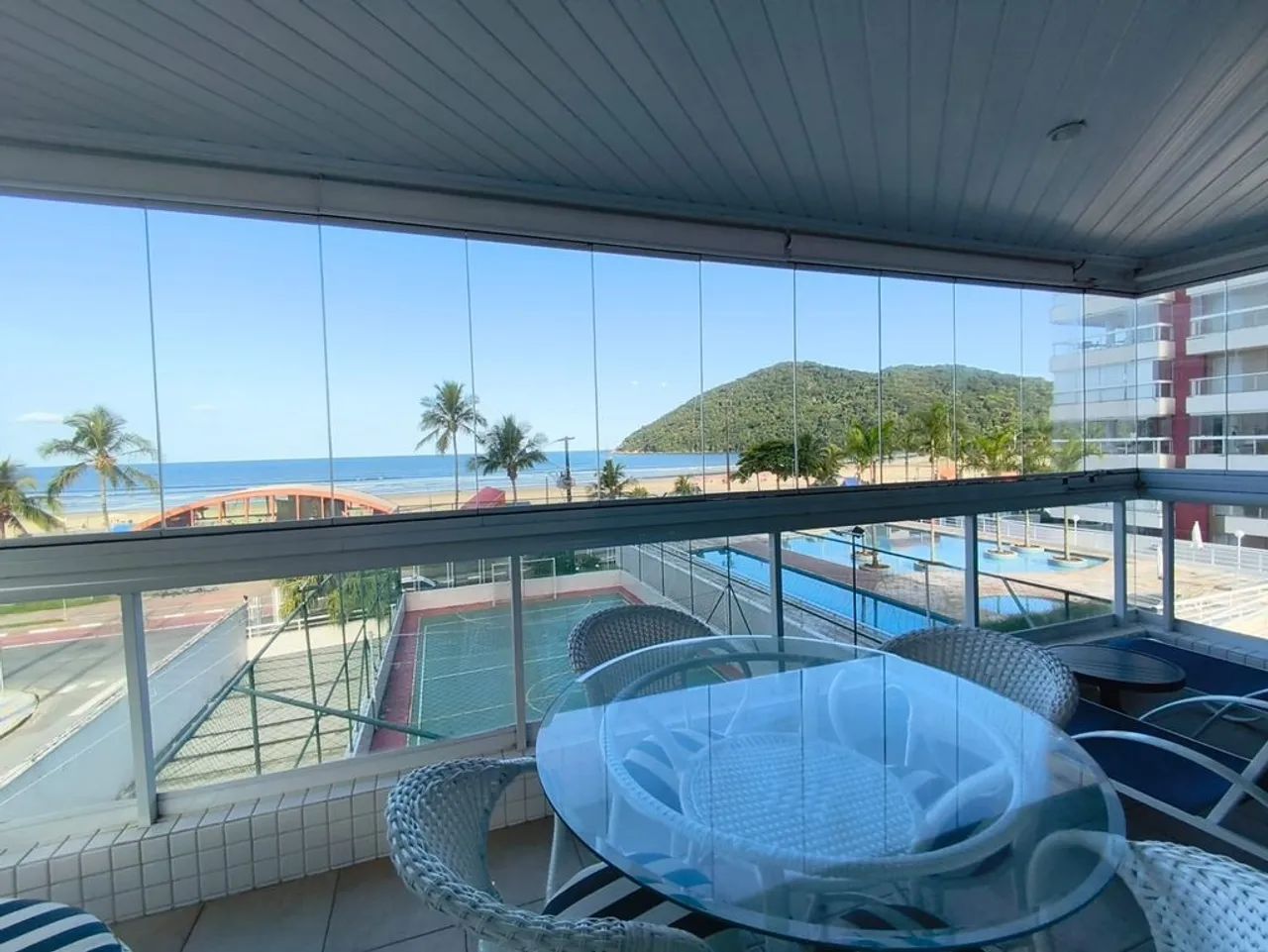 Apartamento 3 dormitórios - Vista mar - Foto 2