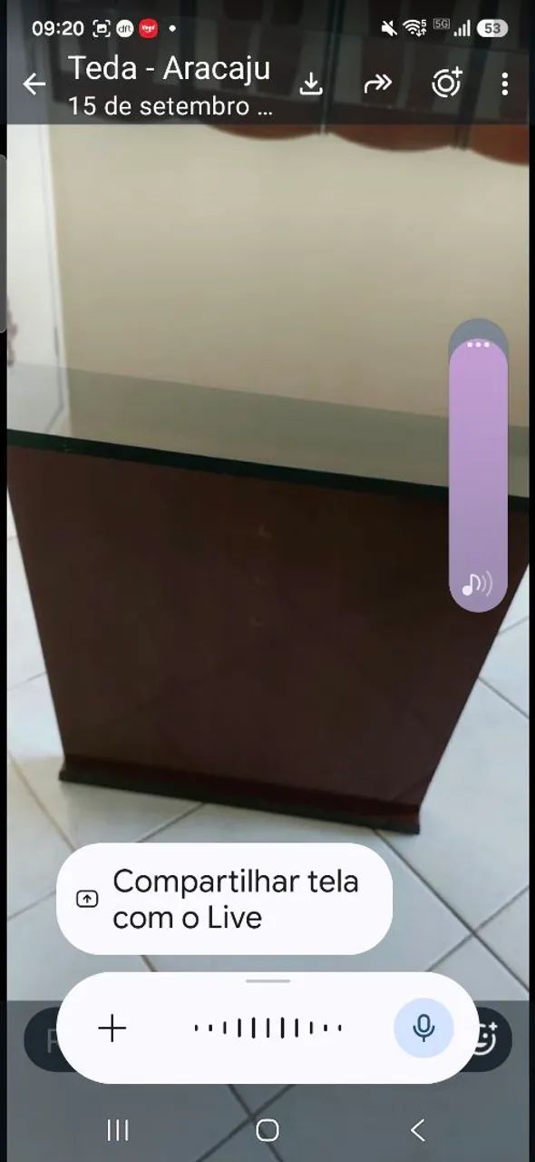 Vendo conjunto de mesa de madeira com tampo de vidro + 4 cadeiras