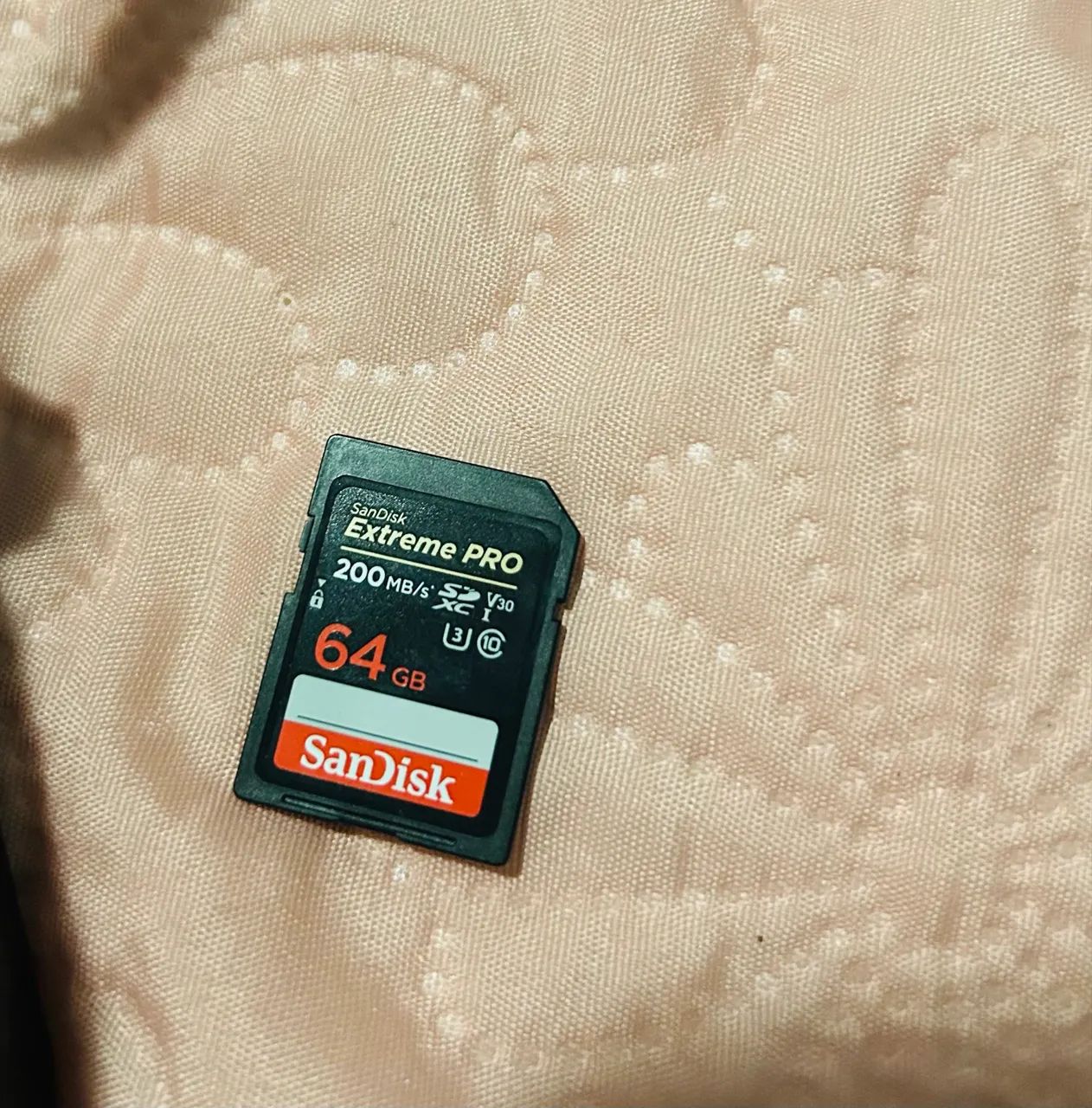 Câmera Canon SL3