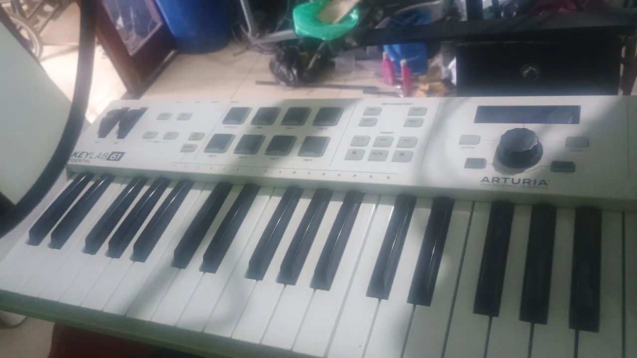 Teclado Controlador Arturia  - Foto 4