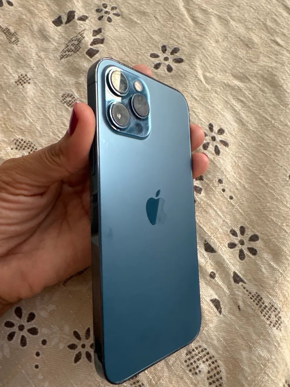 Celular para vender logo.