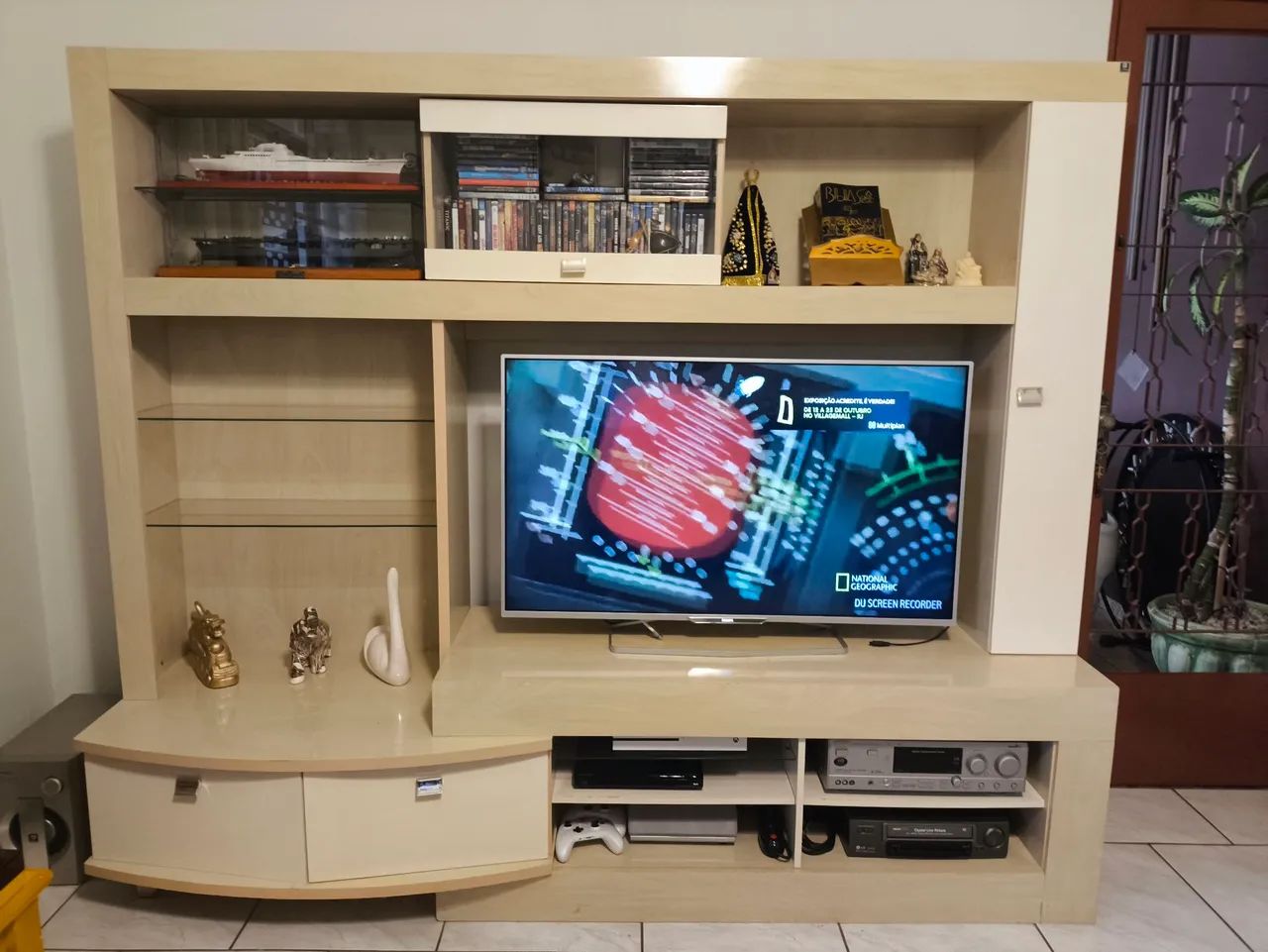 Estante de Sala à Venda