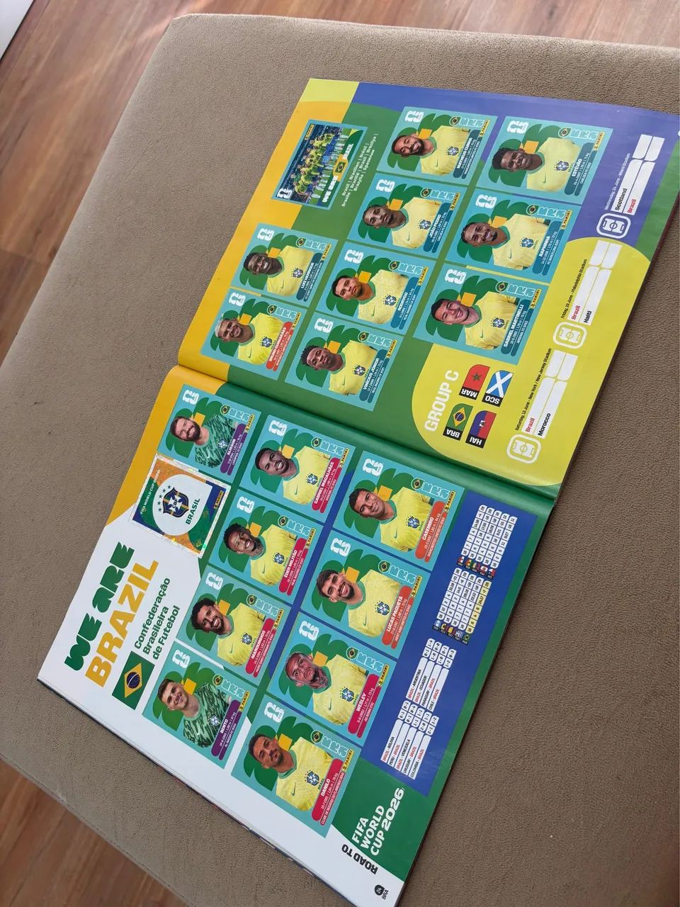 Álbum da Copa 2026 faltando 3 figurinhas 