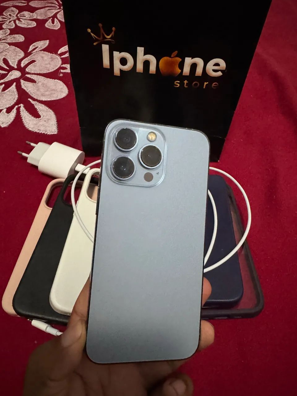 iPhone 13 PRO 256Gigas Bateria 100% vendo ou troco - Celulares e