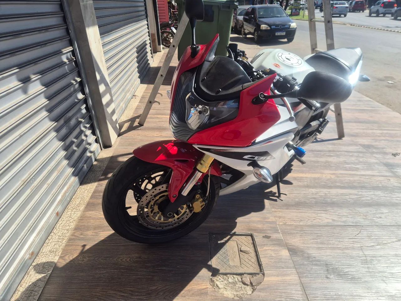 Cbr 600f  - Foto 2