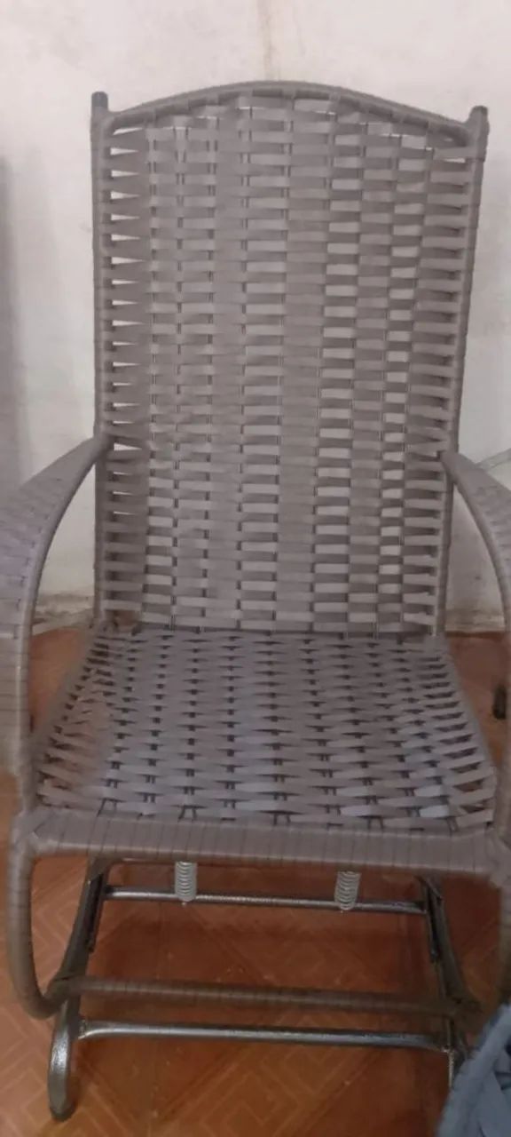 Conjunto de cadeiras+mesas  - Foto 2