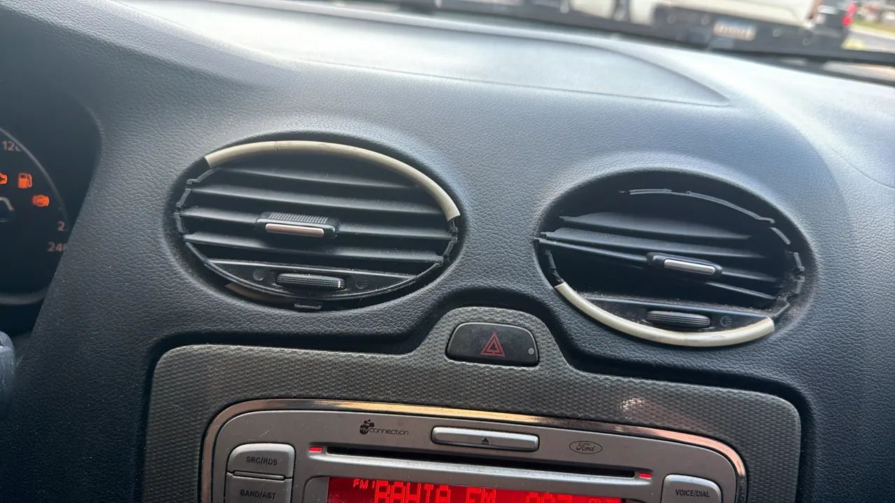 Focus Titanium  - Foto 4