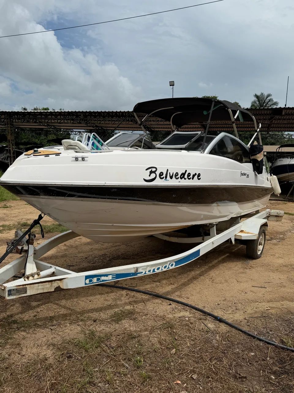 Lancha focker 205