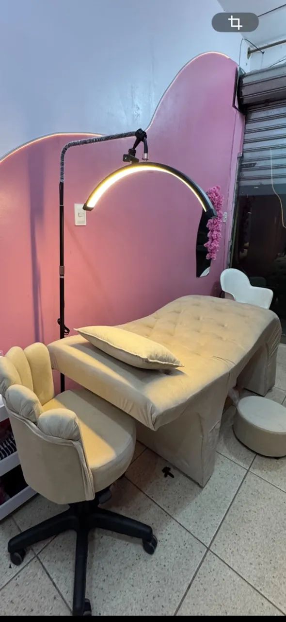 Maca Estética Bela E Mocho + escada