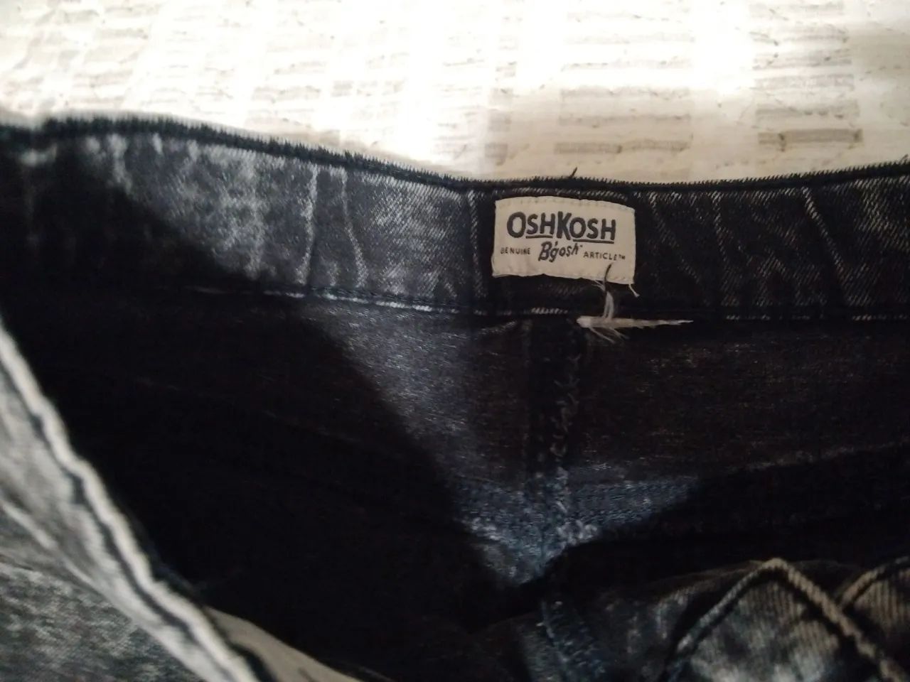 Calça jeans preta _ marca oshkosh - Foto 2