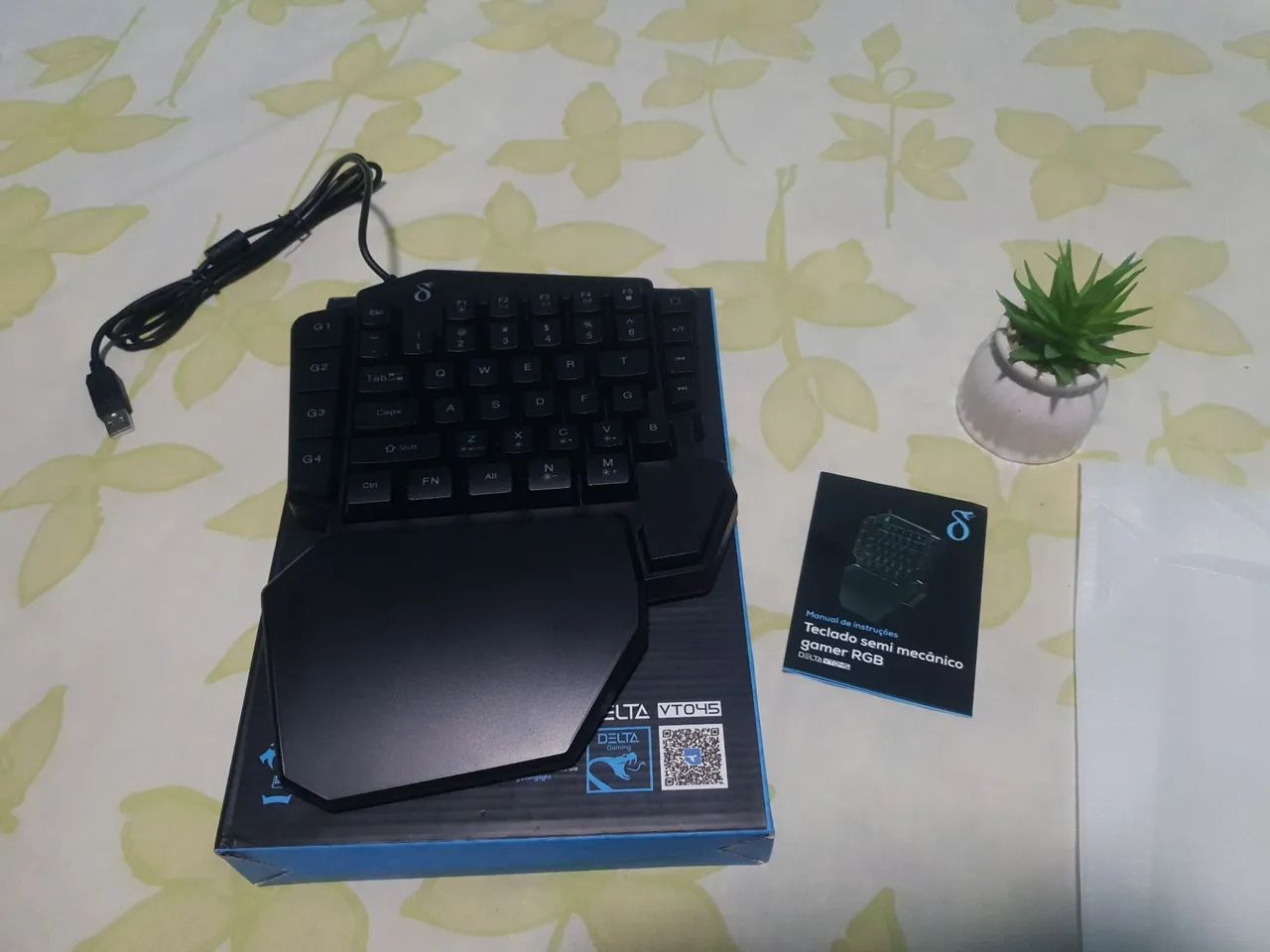 Teclado gamer rgb usb uma mão - Foto 3