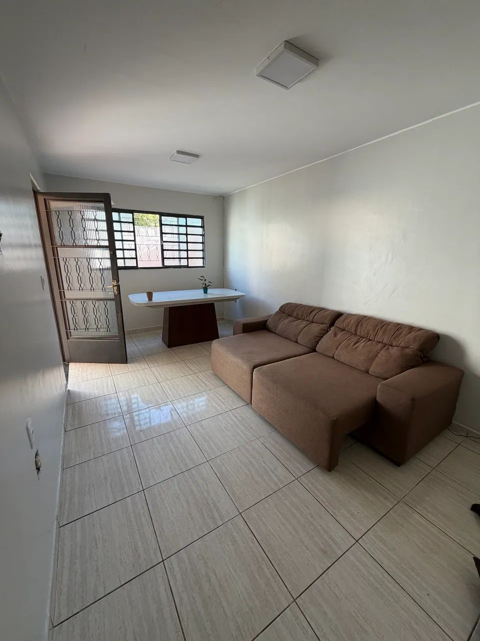 Sofá retrátil e reclinável 2 lugares  - Foto 5