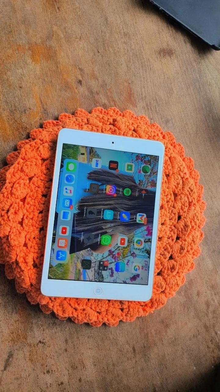 Vendo um iPad  iPhone - Foto 2