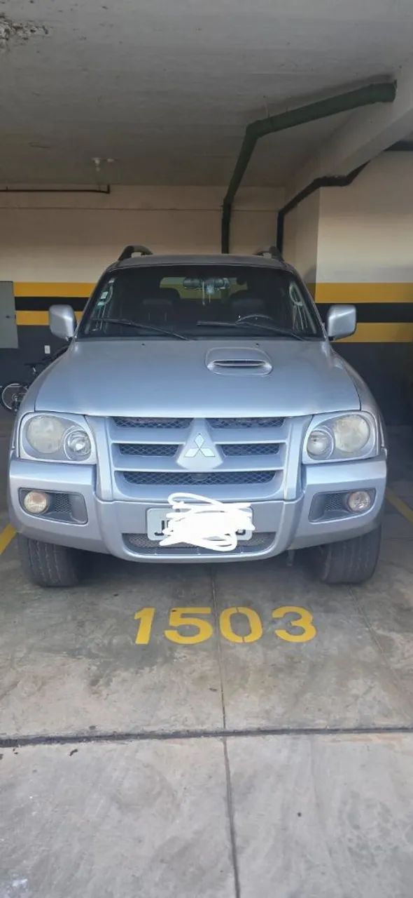 Mitsubishi Pajero 2010