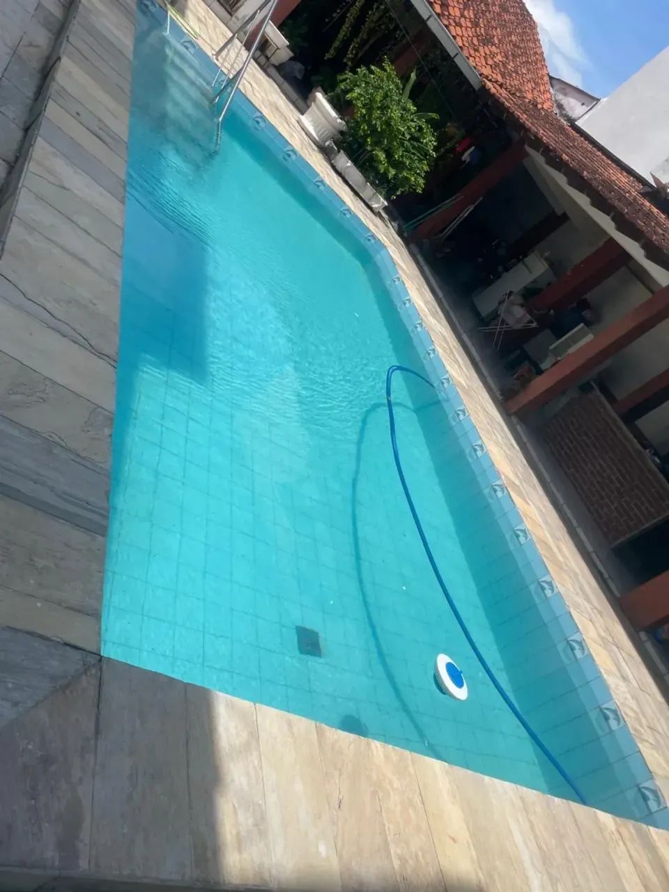 Linda casa no Cj Santos Dumont