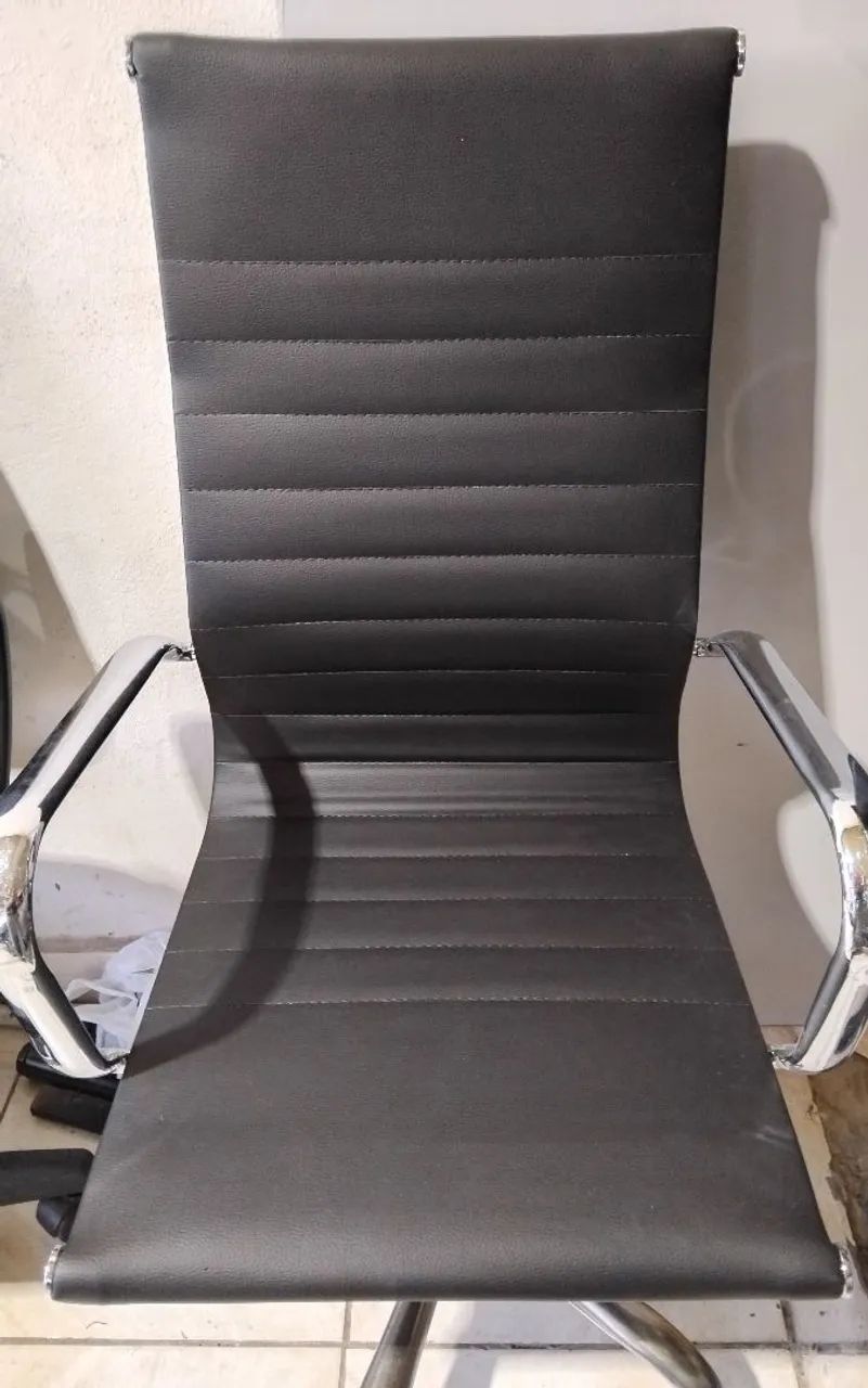 Cadeiras modelo esteriinha REFORMADA