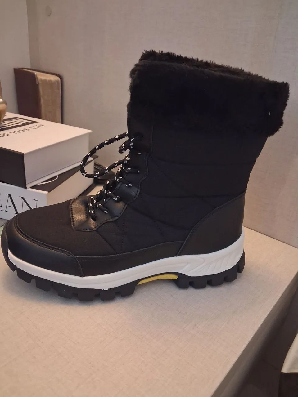 Bota peluciada